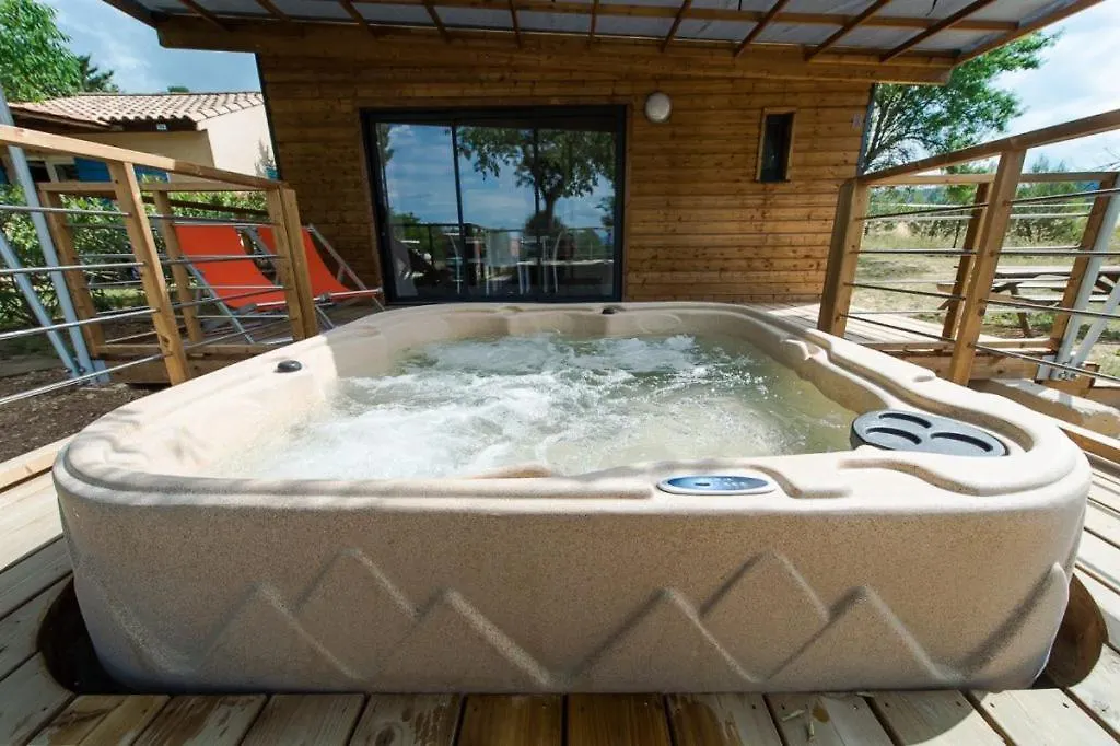Camping Les Hautes Prairies Lourmarin