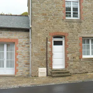Maison Saint-Coulomb